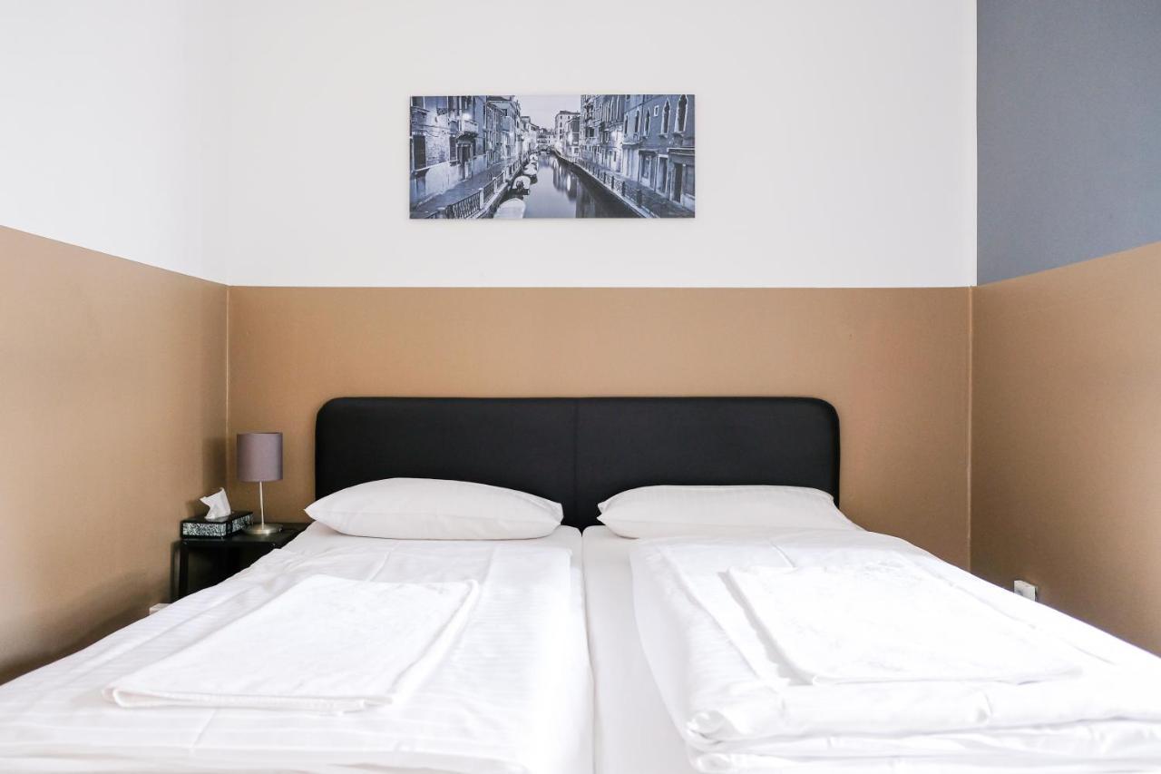 Hammerbrook Hostel Hamburg Exterior photo